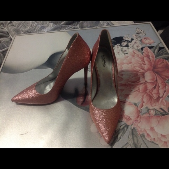 Micheal Kors Keke Glitter 100mm Pumps In Pink - Picture 1 of 4